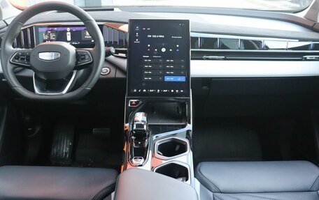 Geely Atlas, 2024 год, 3 499 000 рублей, 6 фотография