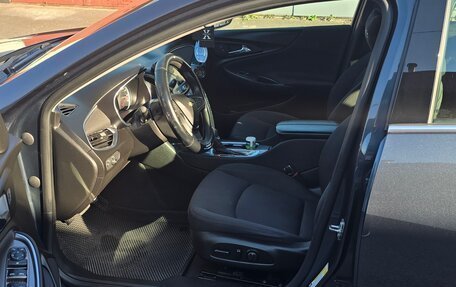 Chevrolet Malibu IX, 2020 год, 1 800 000 рублей, 2 фотография