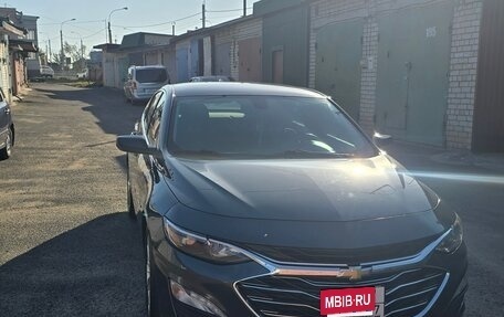 Chevrolet Malibu IX, 2020 год, 1 800 000 рублей, 6 фотография