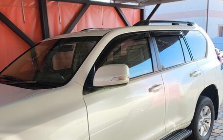 Toyota Land Cruiser Prado 150 рестайлинг 2, 2019 год, 5 100 000 рублей, 4 фотография