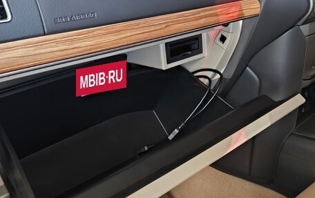 Toyota Land Cruiser Prado 150 рестайлинг 2, 2019 год, 5 100 000 рублей, 3 фотография