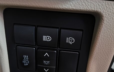 Toyota Land Cruiser Prado 150 рестайлинг 2, 2019 год, 5 100 000 рублей, 9 фотография