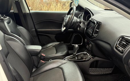 Jeep Compass II, 2018 год, 1 800 000 рублей, 7 фотография