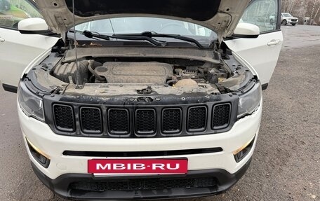Jeep Compass II, 2018 год, 1 800 000 рублей, 17 фотография