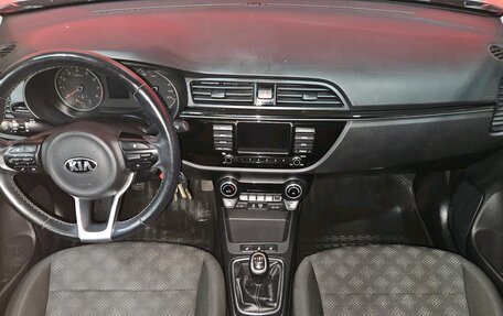 KIA Rio IV, 2017 год, 1 195 000 рублей, 9 фотография