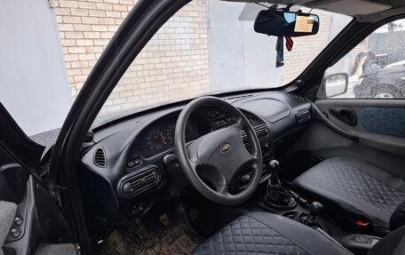 Chevrolet Niva I рестайлинг, 2005 год, 245 000 рублей, 4 фотография