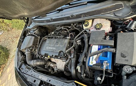 Opel Astra J, 2014 год, 700 000 рублей, 11 фотография