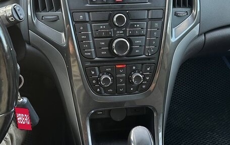 Opel Astra J, 2014 год, 700 000 рублей, 13 фотография