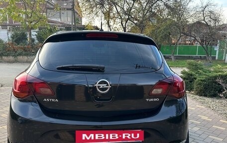 Opel Astra J, 2014 год, 700 000 рублей, 5 фотография