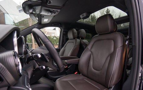 Mercedes-Benz V-Класс, 2019 год, 5 900 000 рублей, 21 фотография