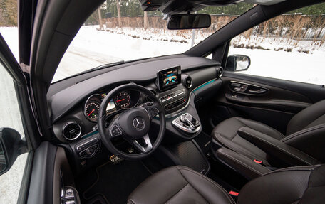 Mercedes-Benz V-Класс, 2019 год, 5 900 000 рублей, 20 фотография