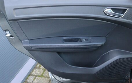 Renault Arkana I, 2021 год, 1 899 000 рублей, 9 фотография