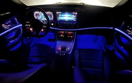 Mercedes-Benz E-Класс AMG, 2023 год, 9 990 000 рублей, 18 фотография