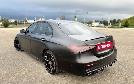 Mercedes-Benz E-Класс AMG, 2023 год, 9 990 000 рублей, 8 фотография