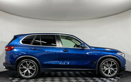 BMW X5, 2019 год, 5 700 000 рублей, 6 фотография