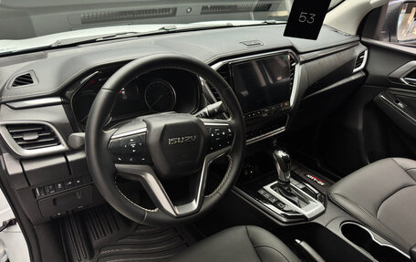 Isuzu D-Max, 2025 год, 5 000 000 рублей, 12 фотография