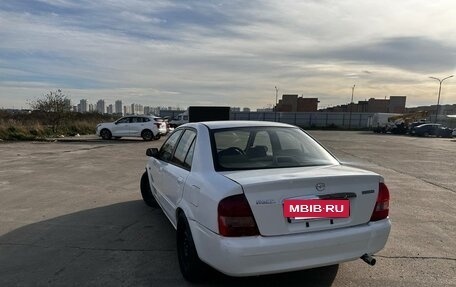 Mazda Familia, 2002 год, 210 000 рублей, 2 фотография