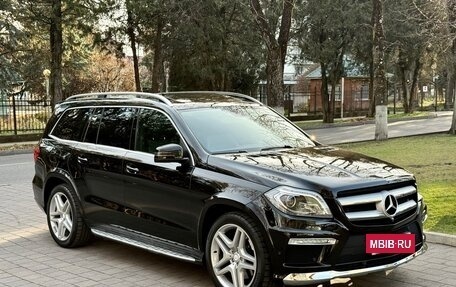 Mercedes-Benz GL-Класс, 2014 год, 3 000 000 рублей, 3 фотография