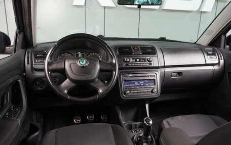 Skoda Fabia II, 2010 год, 649 000 рублей, 6 фотография