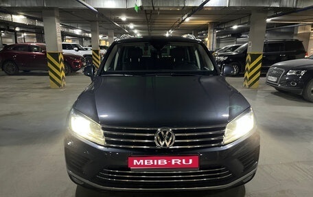 Volkswagen Touareg III, 2015 год, 3 350 000 рублей, 1 фотография