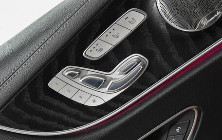 Mercedes-Benz E-Класс, 2017 год, 3 500 000 рублей, 10 фотография