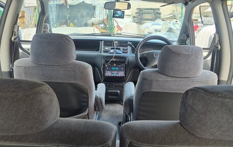 Honda Odyssey IV, 1997 год, 370 000 рублей, 24 фотография