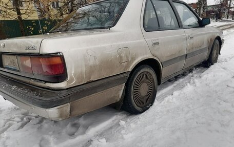 Mazda 929, 1992 год, 160 000 рублей, 6 фотография