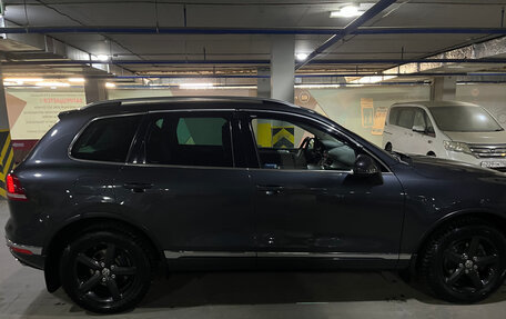 Volkswagen Touareg III, 2015 год, 3 350 000 рублей, 3 фотография