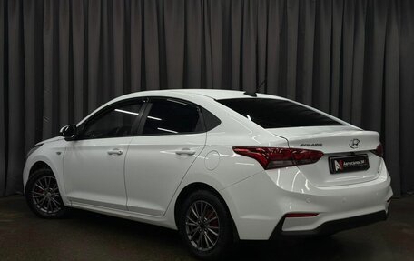 Hyundai Solaris II рестайлинг, 2017 год, 929 900 рублей, 3 фотография