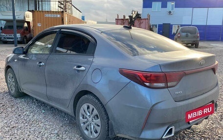 KIA Rio IV, 2021 год, 1 560 000 рублей, 3 фотография