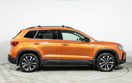 Volkswagen Taos, 2021 год, 2 799 700 рублей, 4 фотография