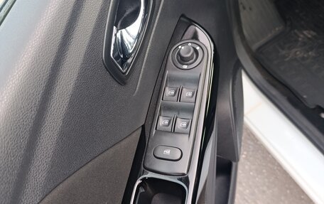 Renault Kaptur I рестайлинг, 2019 год, 1 350 000 рублей, 11 фотография