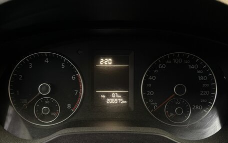 Volkswagen Jetta VI, 2013 год, 973 000 рублей, 3 фотография