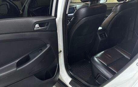 Hyundai Tucson III, 2016 год, 1 800 000 рублей, 10 фотография