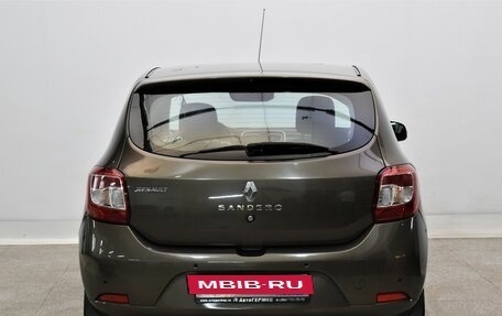 Renault Sandero II рестайлинг, 2018 год, 845 000 рублей, 3 фотография