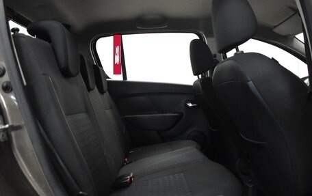 Renault Sandero II рестайлинг, 2018 год, 845 000 рублей, 13 фотография