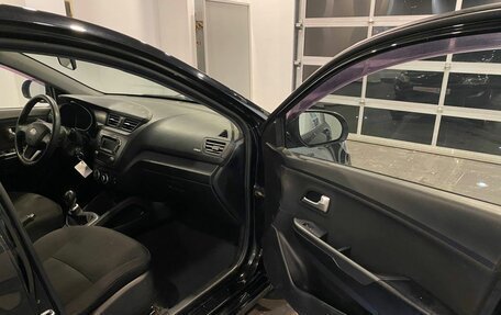 KIA Rio III рестайлинг, 2012 год, 686 000 рублей, 25 фотография