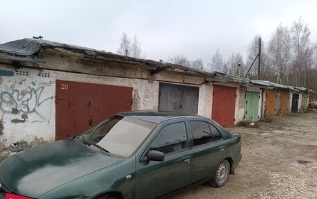 Nissan Almera, 1996 год, 120 000 рублей, 3 фотография