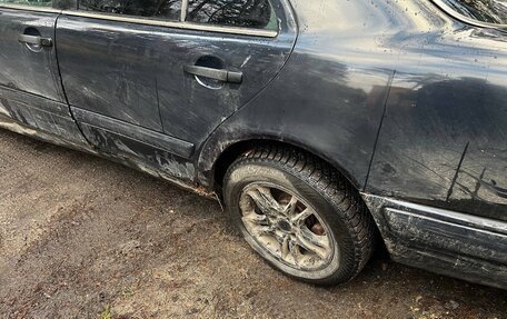 Mercedes-Benz E-Класс, 1997 год, 140 000 рублей, 5 фотография