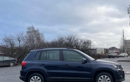 Volkswagen Tiguan I, 2011 год, 860 000 рублей, 2 фотография