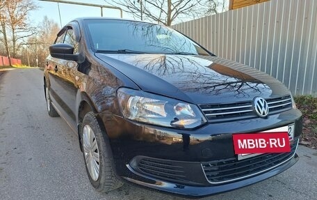 Volkswagen Polo VI (EU Market), 2013 год, 525 000 рублей, 2 фотография