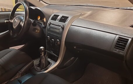 Toyota Corolla, 2008 год, 550 000 рублей, 3 фотография