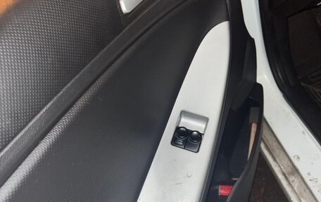 Hyundai Solaris II рестайлинг, 2012 год, 600 000 рублей, 7 фотография