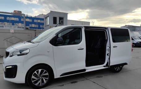 Peugeot Traveller I, 2022 год, 4 000 000 рублей, 11 фотография