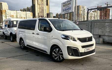 Peugeot Traveller I, 2022 год, 4 000 000 рублей, 3 фотография