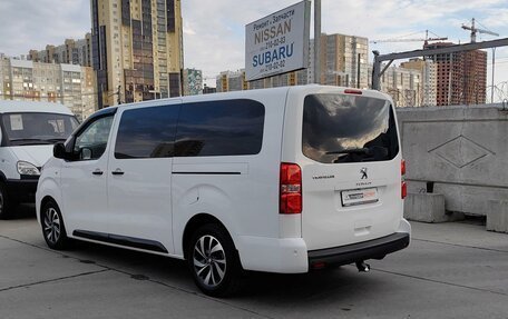 Peugeot Traveller I, 2022 год, 4 000 000 рублей, 5 фотография