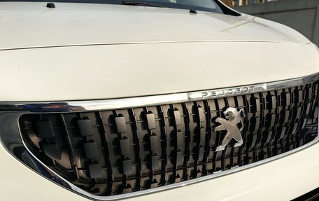 Peugeot Traveller I, 2022 год, 4 000 000 рублей, 9 фотография