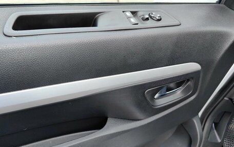 Peugeot Traveller I, 2022 год, 4 000 000 рублей, 17 фотография