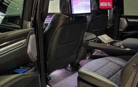 Cadillac Escalade V, 2025 год, 20 900 000 рублей, 3 фотография