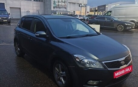 KIA cee'd I рестайлинг, 2010 год, 680 000 рублей, 3 фотография